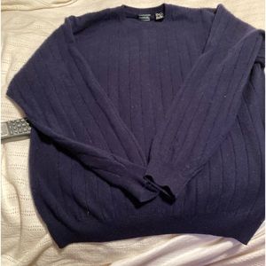 Mens used Cashmere sweater I very good condition
